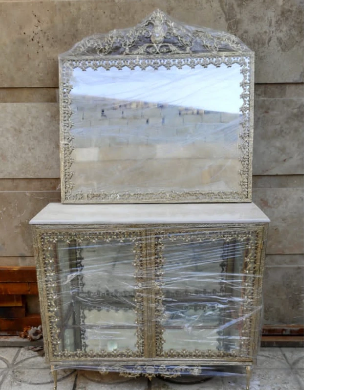 آینه ویترین