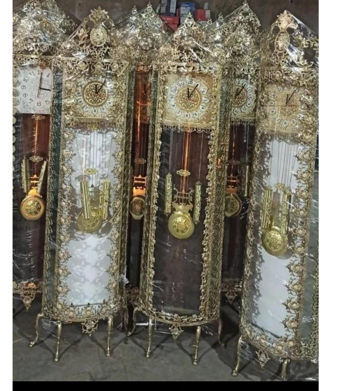 ساعت ایستاده